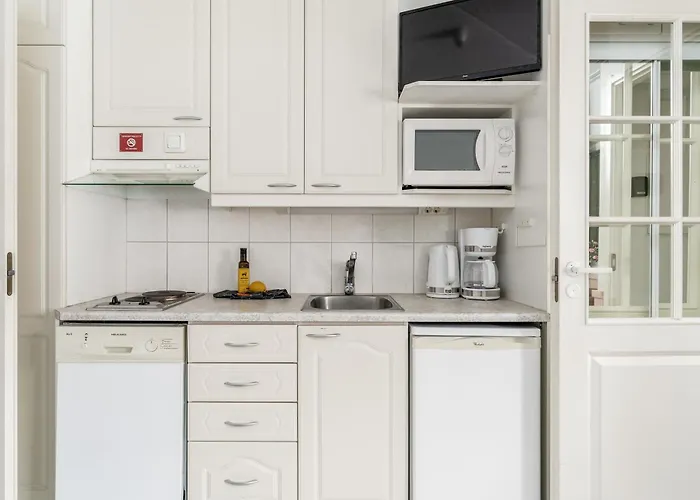 Arctic Studio, Sauna & Location * 列维